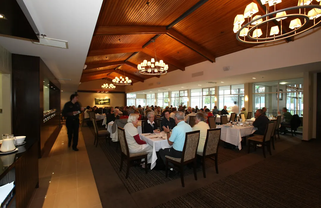 Distinction Te Anau Hotel & Villas-1