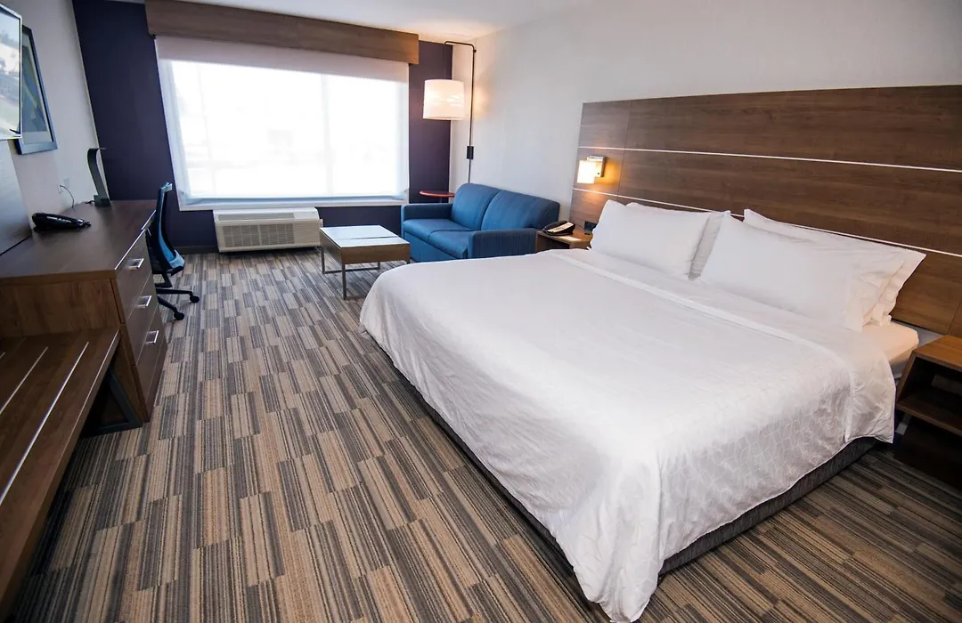 Holiday Inn Express - Red Deer North By Ihg-1