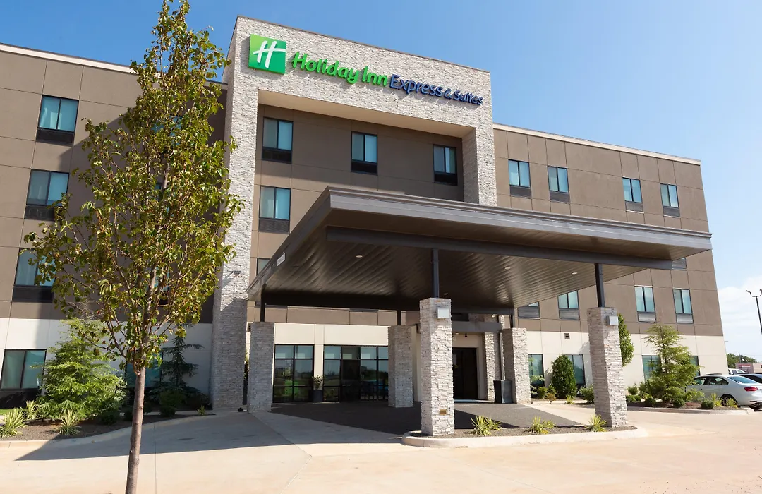 Holiday Inn Express & Suites Kingfisher By Ihg-1