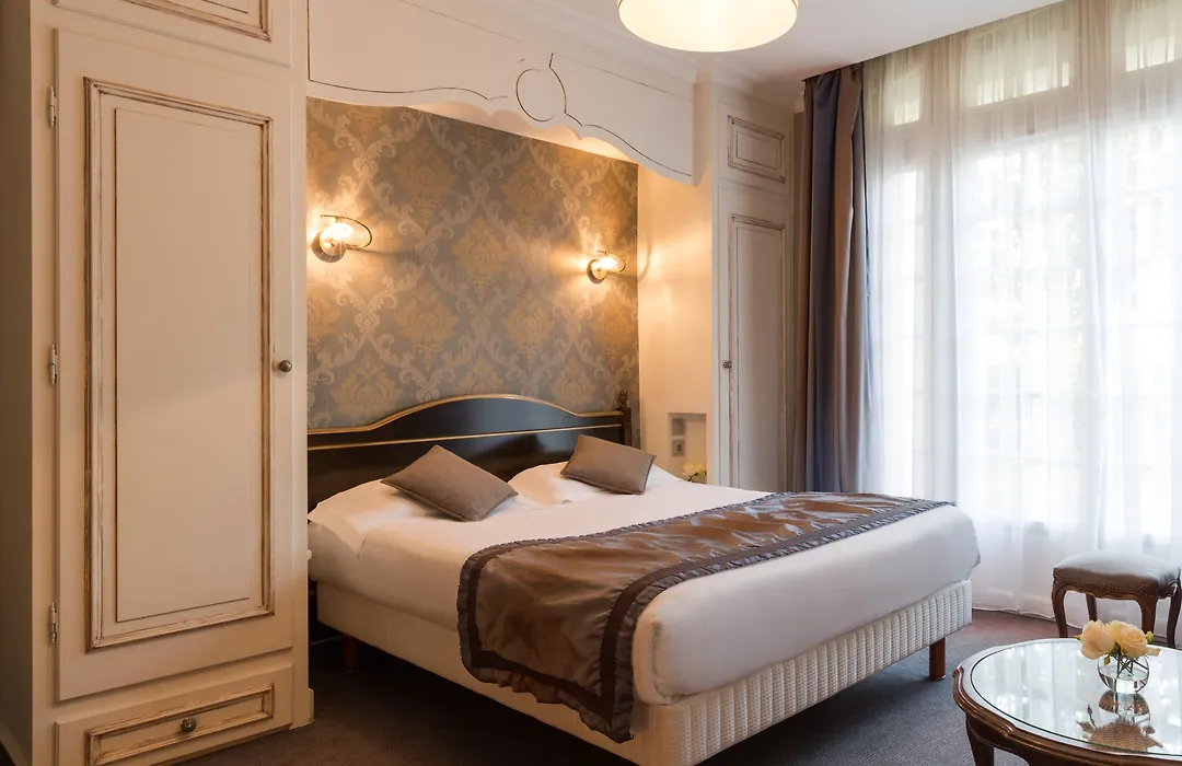 Château de Beaulieu et Magnolia Spa, The Originals Relais (Relais du Silence)-1