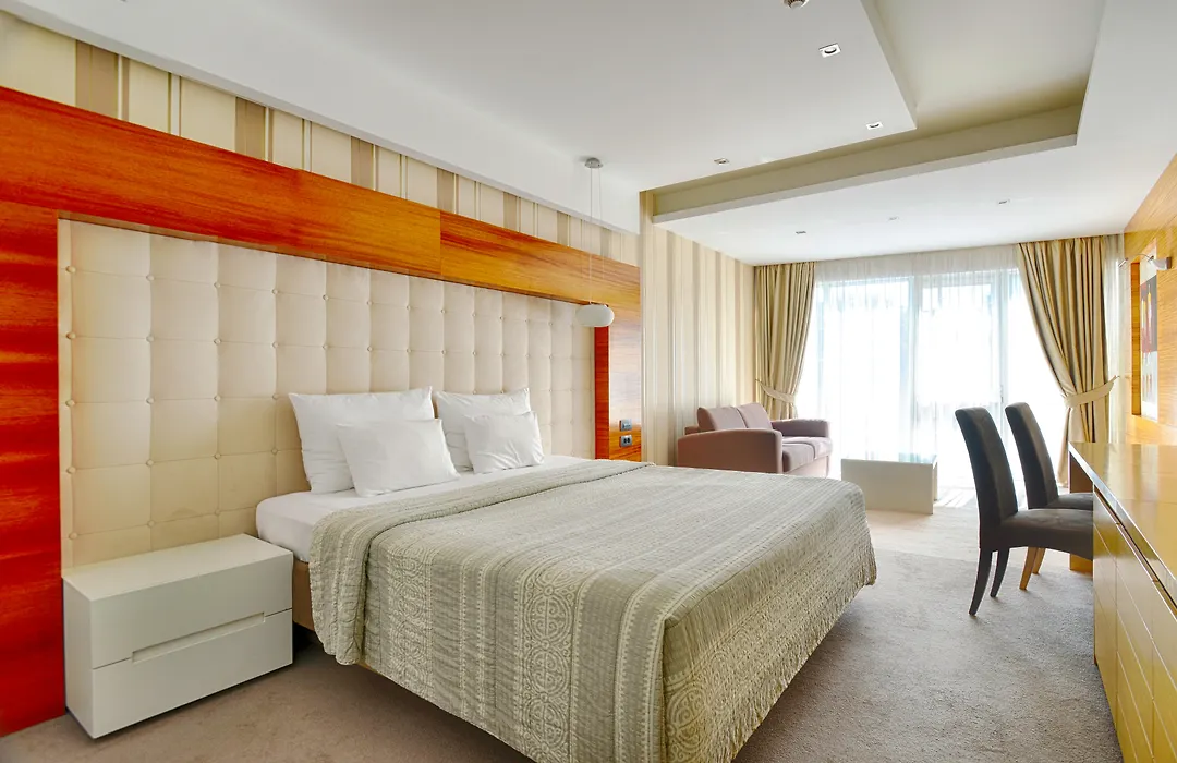 Garni Hotel Centar-1