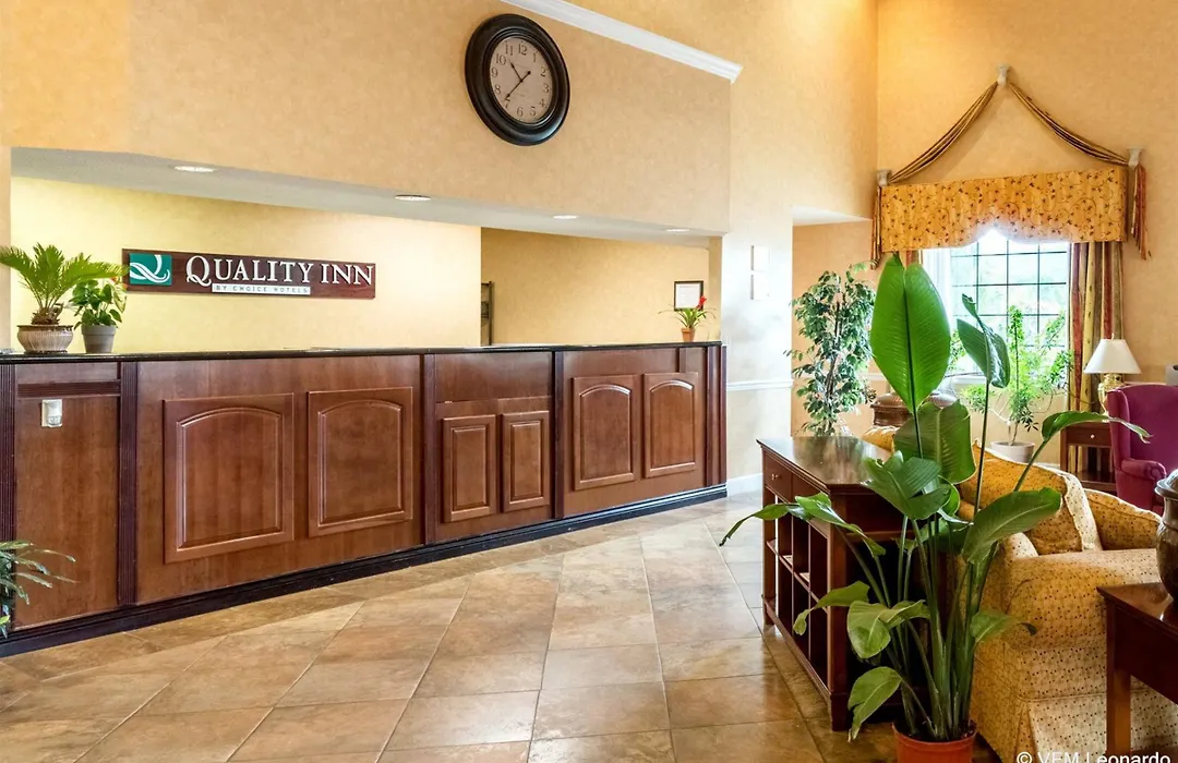 Quality Inn Ripley-1