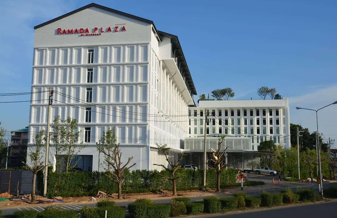 Ramada Plaza By Wyndham Chao Fah Phuket-1
