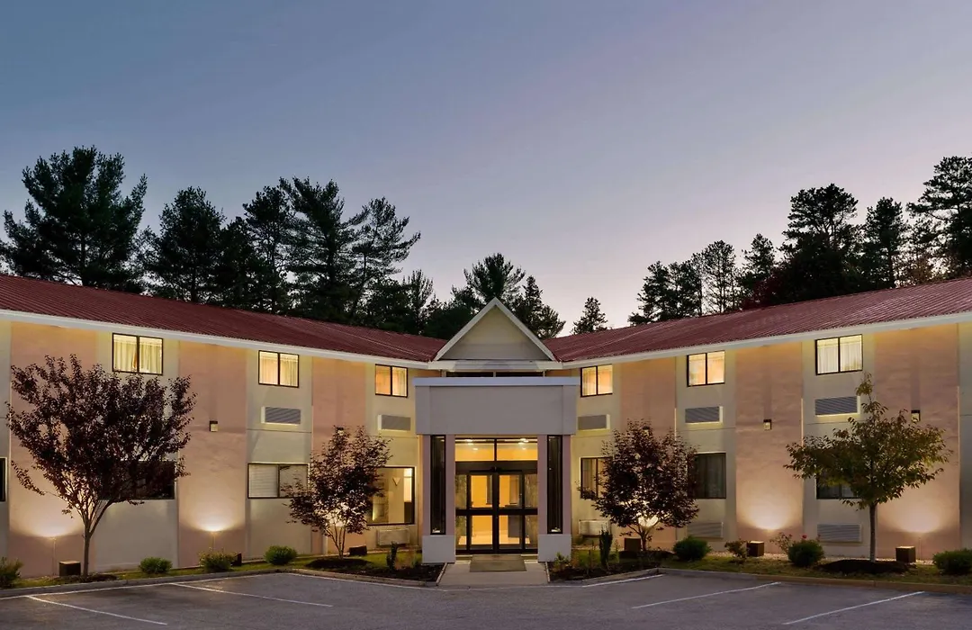 Days Inn By Wyndham Tamworth-1