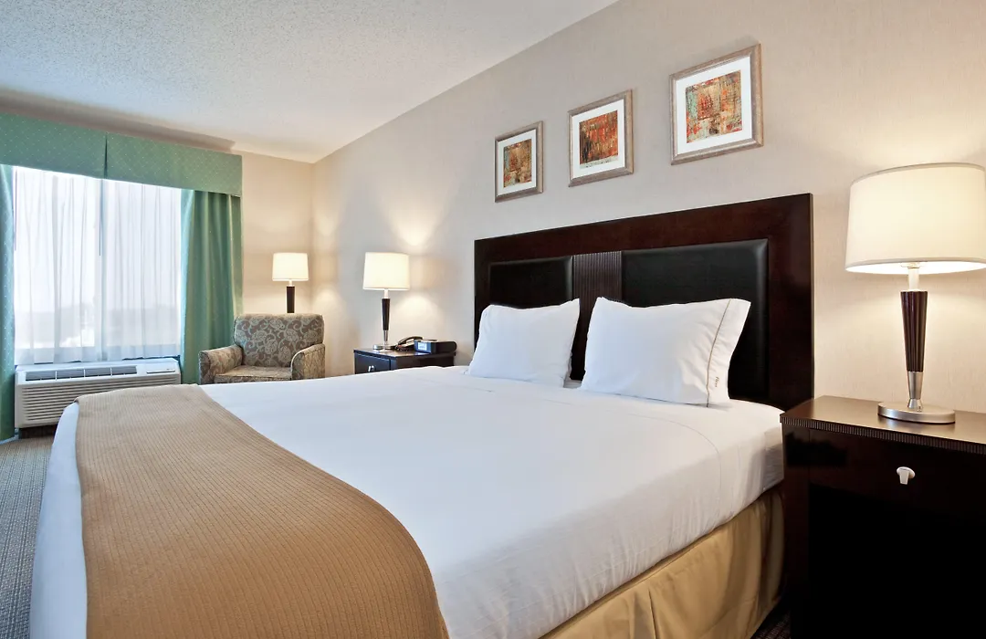 Holiday Inn Express Hotel & Suites Erie An Ihg Hotel-1