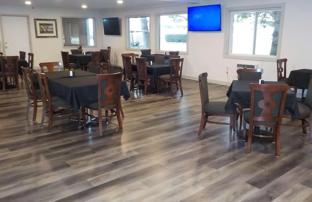 Surestay Hotel By Best Western Thomson-1