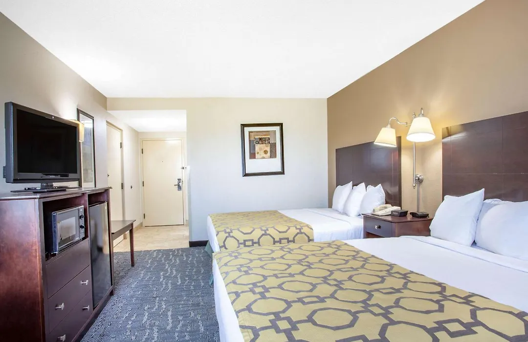Baymont By Wyndham Saraland-1