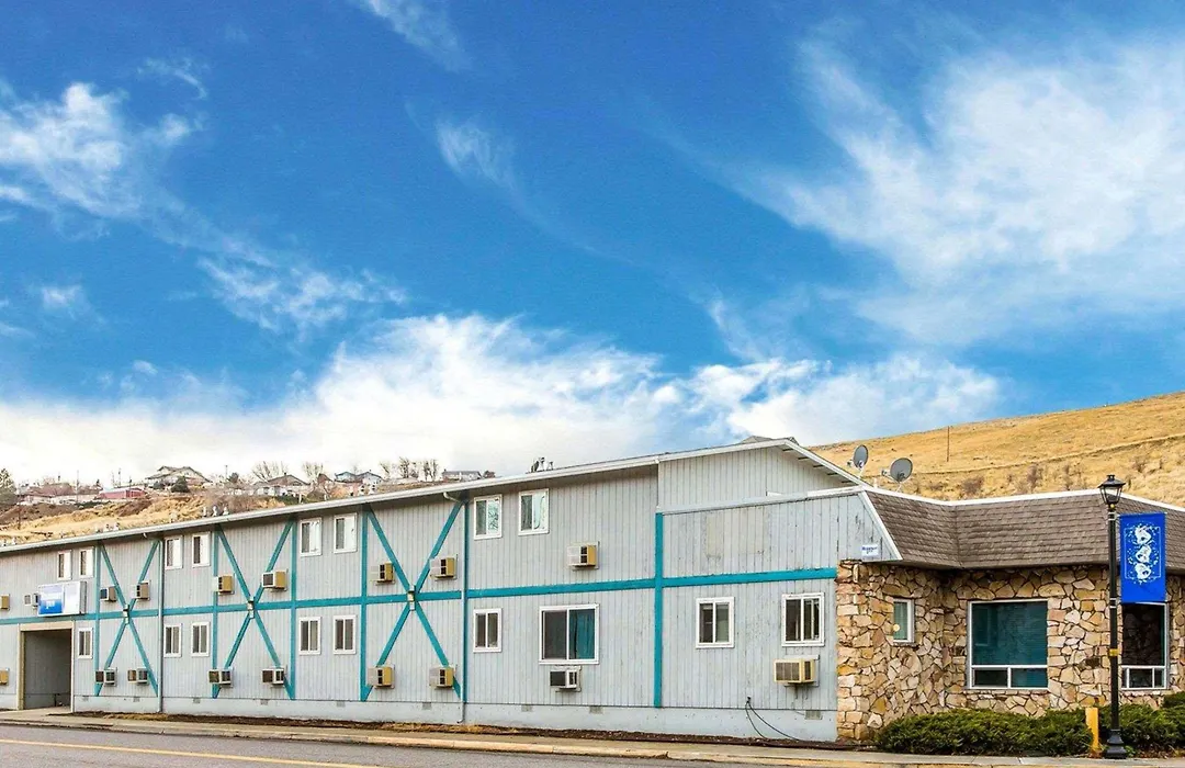 Rodeway Inn & Suites-1
