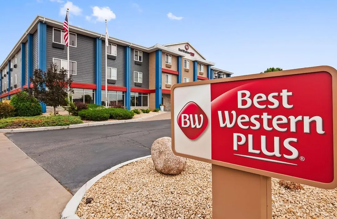 Best Western Plus Hudson I-94-1