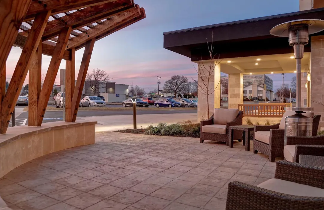 Staybridge Suites - Overland Park - Kansas City S By Ihg-1