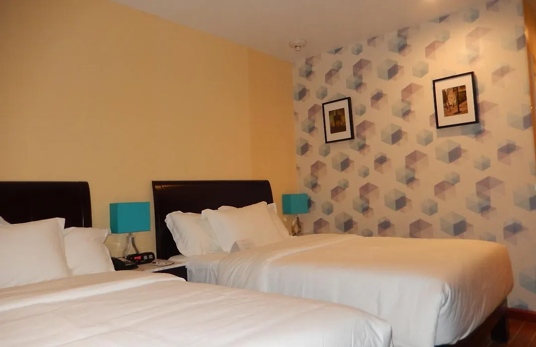 Quality Inn Near Sunset Park-1
