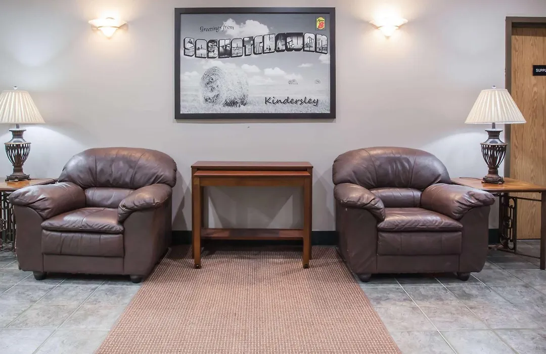 Super 8 By Wyndham Kindersley-1