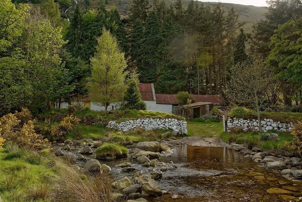 Lettermore Country Home-1