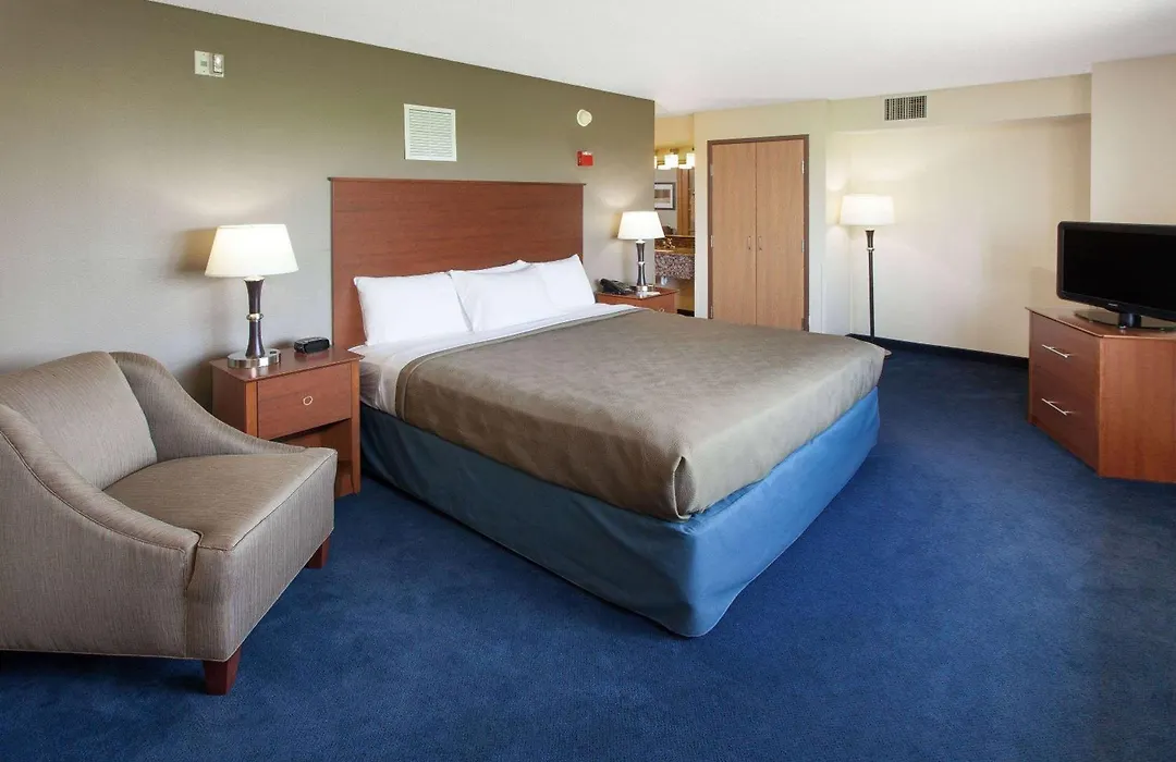 Americinn By Wyndham Webster City-1