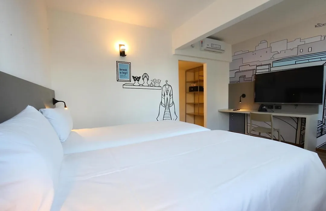 Ibis Styles Buenos Aires Florida-1