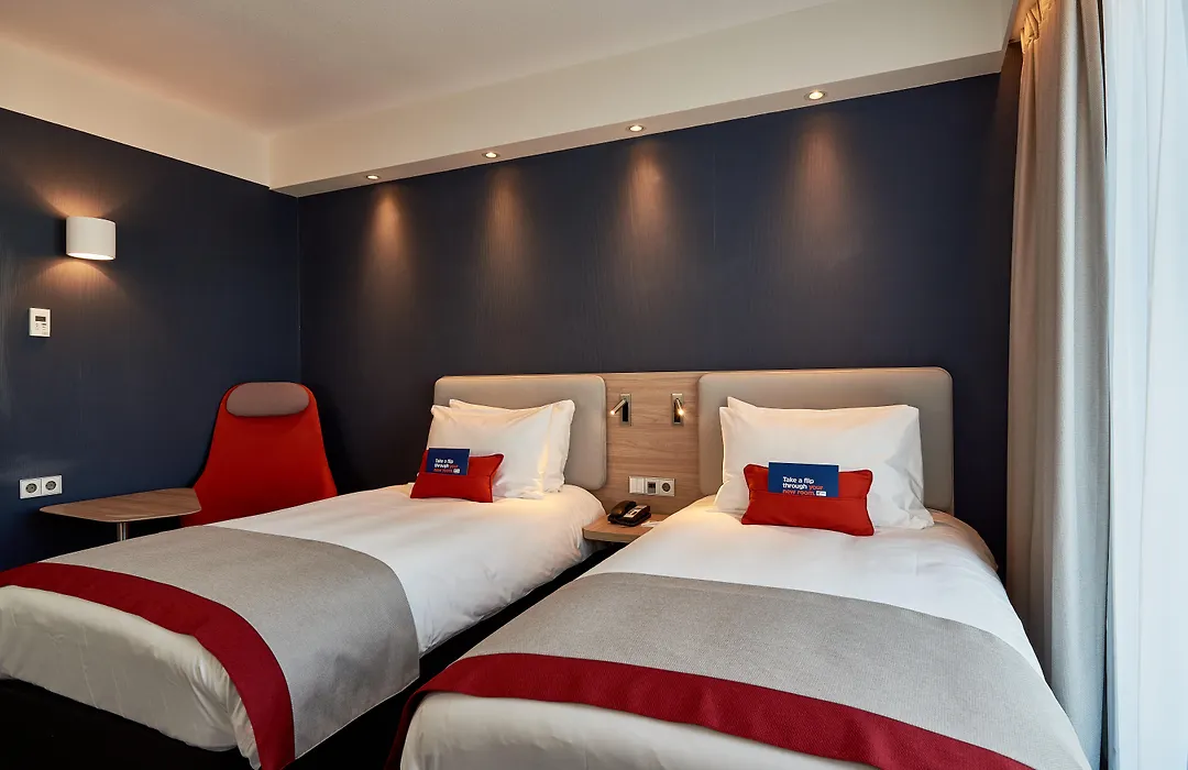 Holiday Inn Express Brussels-Grand-Place By Ihg-1