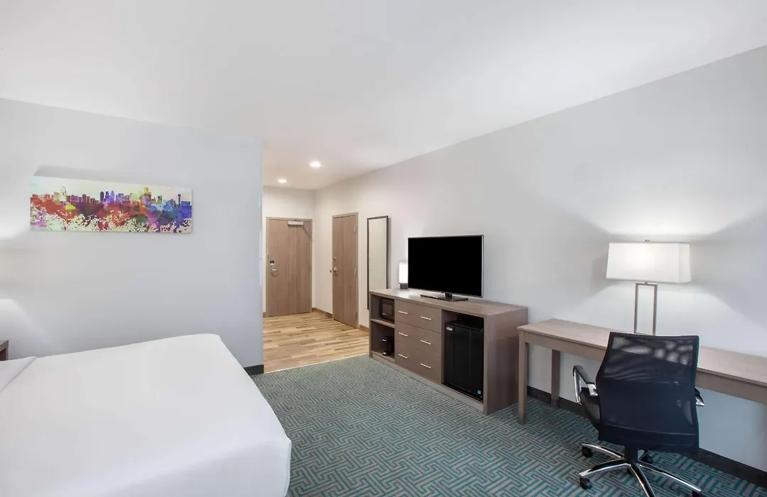 La Quinta By Wyndham Dallas Duncanville-1
