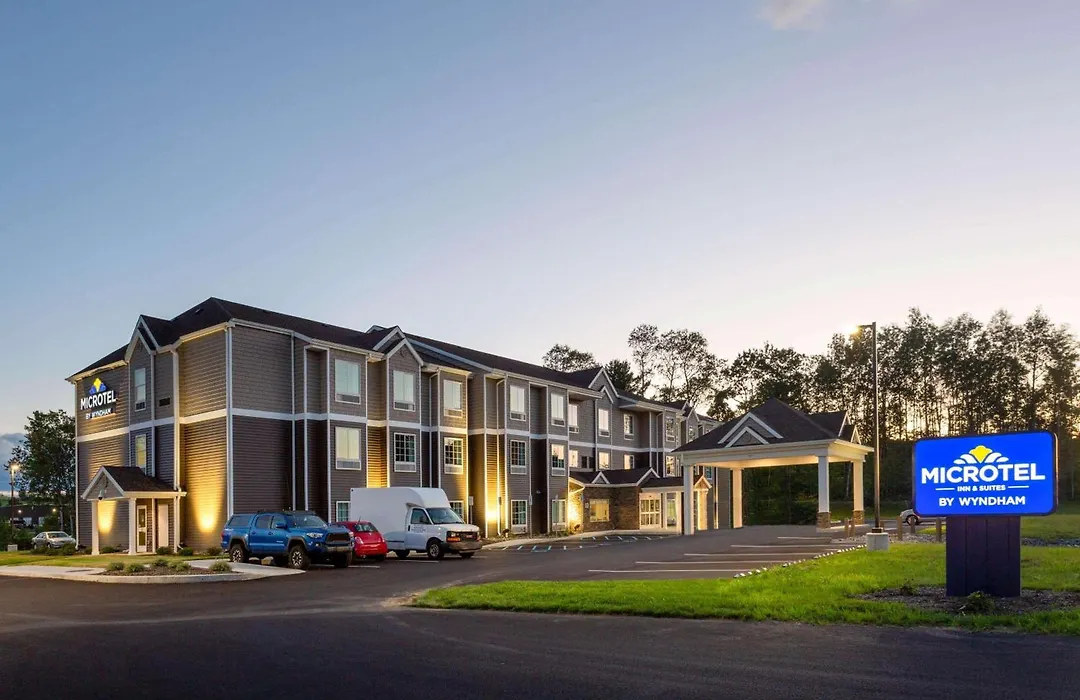 Microtel Inn & Suites By Wyndham Amsterdam Ny-1