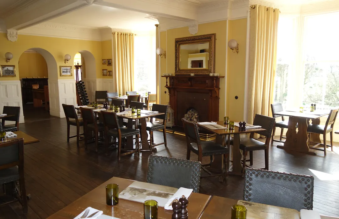 Kilmarnock Arms Hotel-1