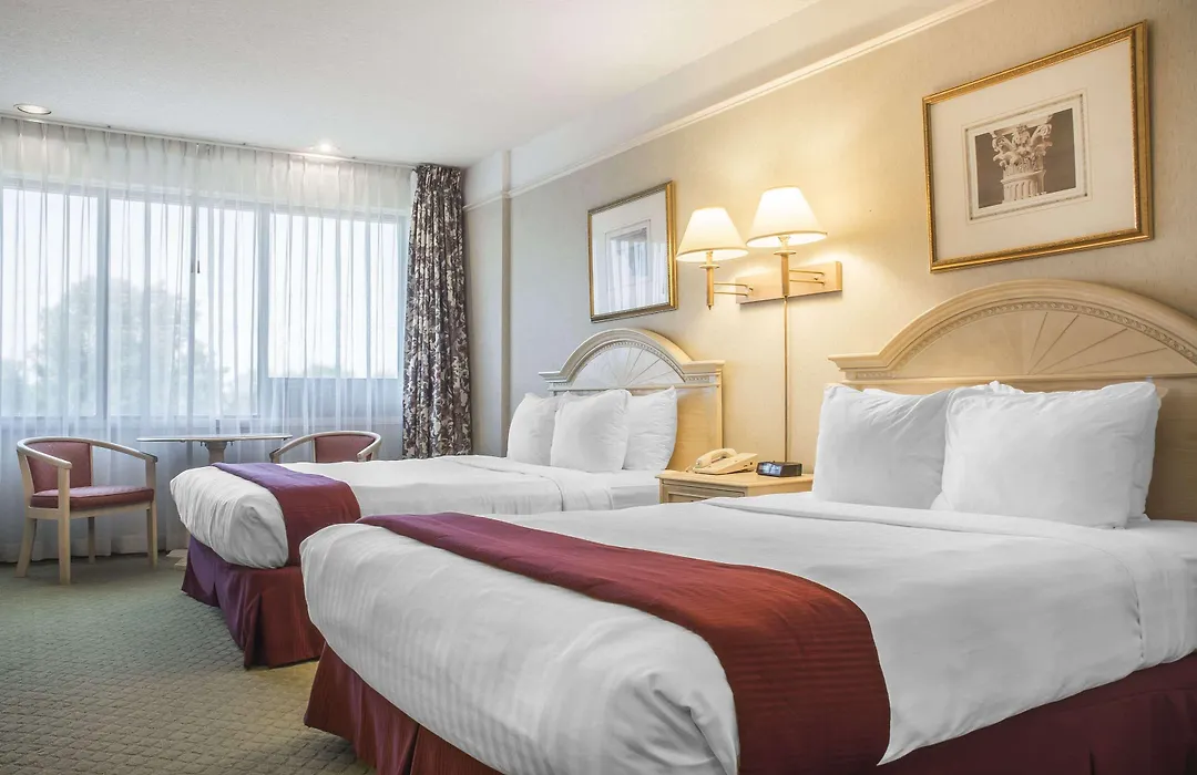 Clarion Hotel & Conference Centre-1