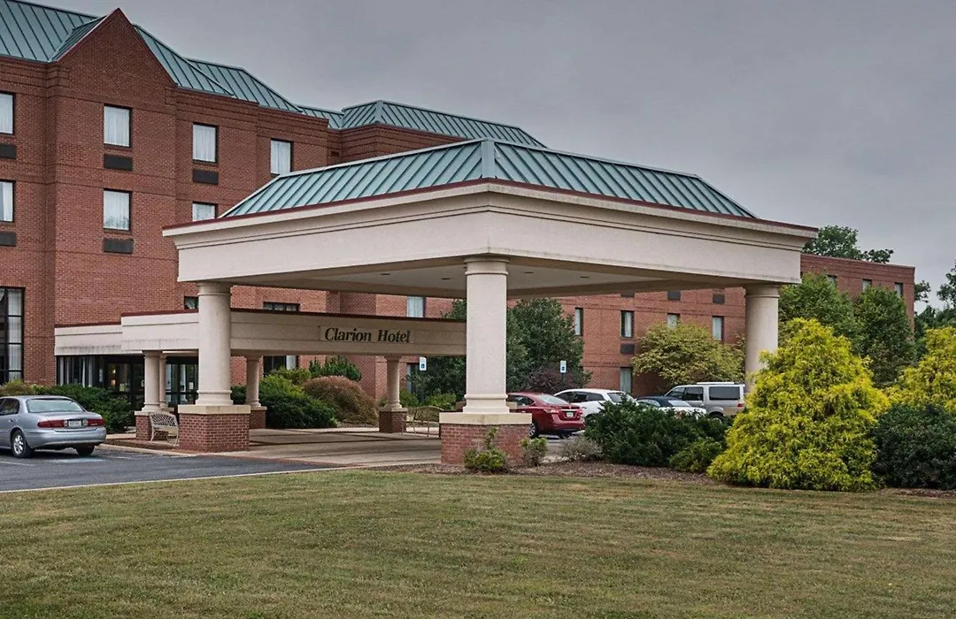 Clarion Hotel & Conference Center Shepherdstown-1