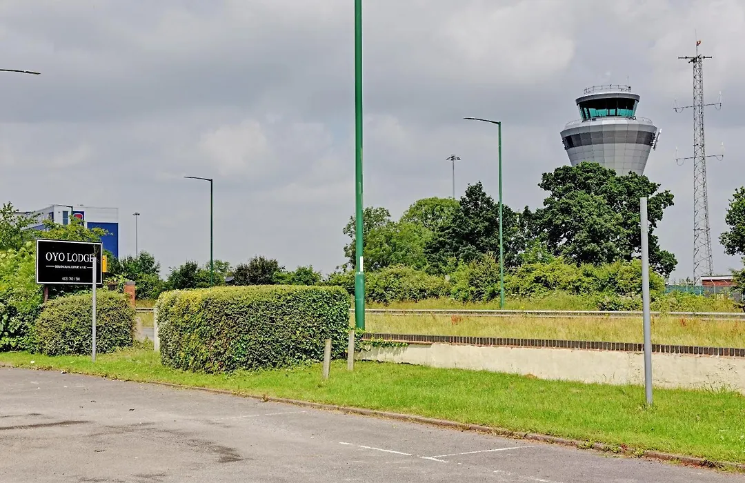 The Gables Hotel, Birmingham Airport-1