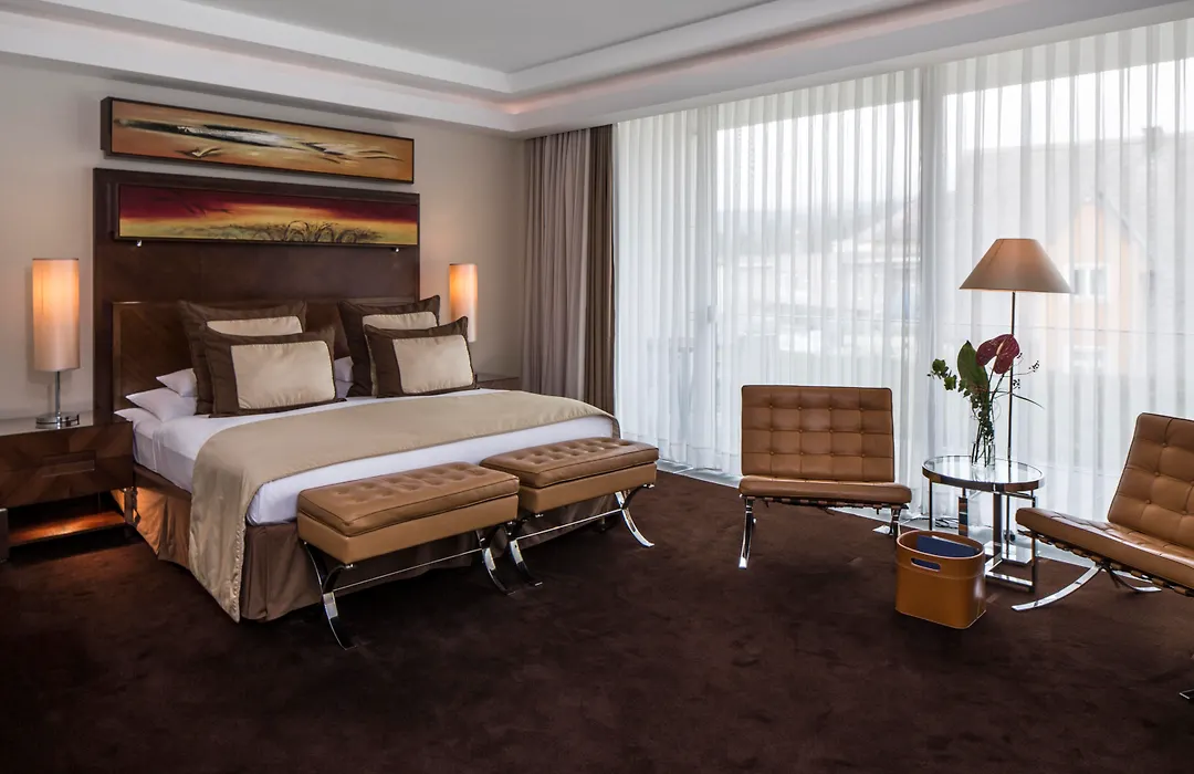 Falkensteiner Schlosshotel Velden – The Leading Hotels of the World-1