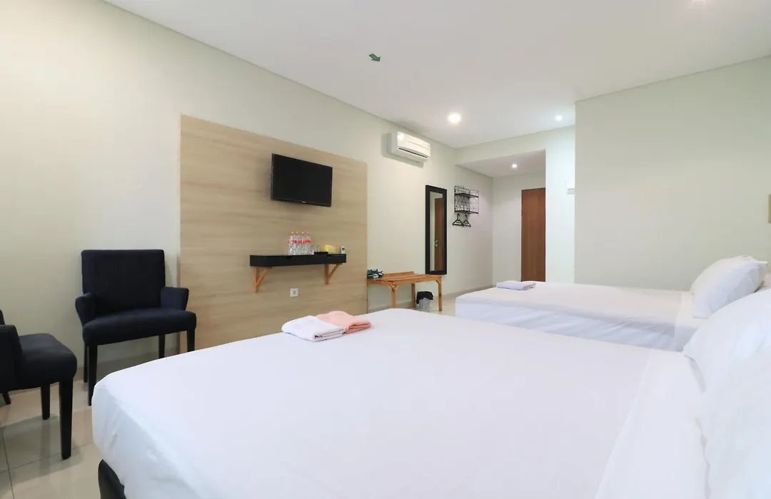 Locus Rooms-1