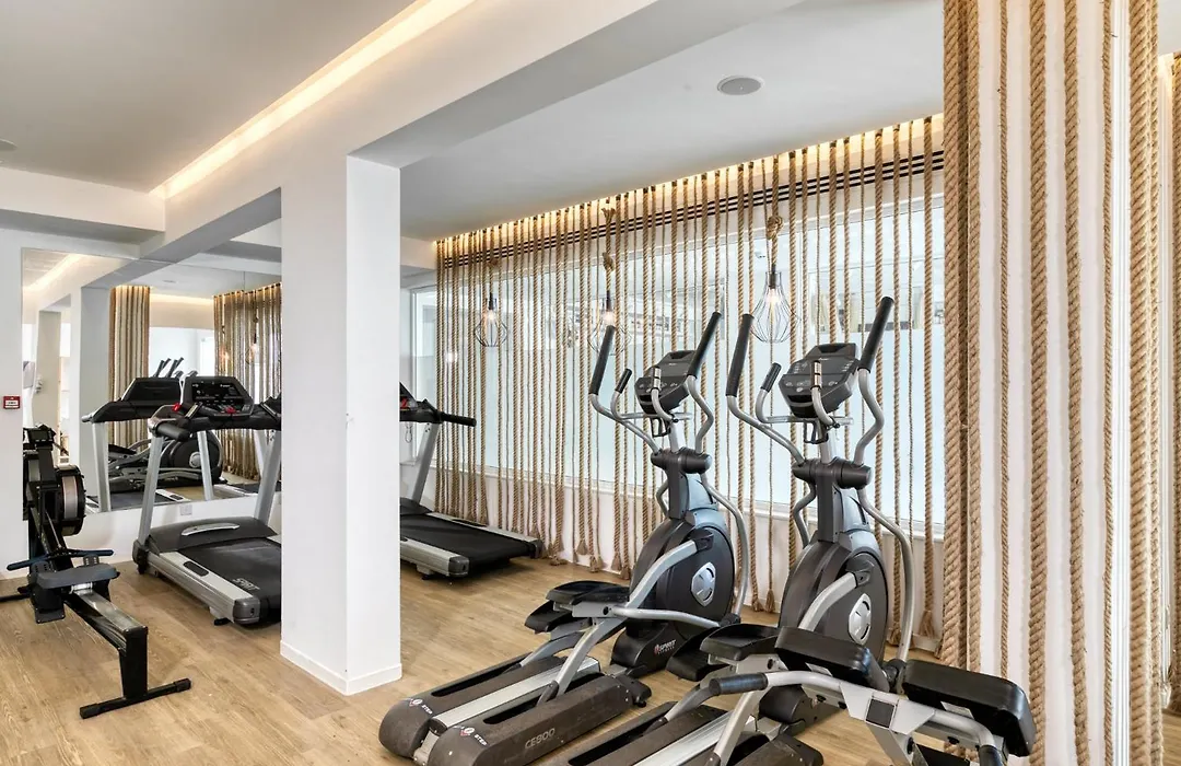 King Jason Protaras - Designed For Adults By Louis Hotels-1