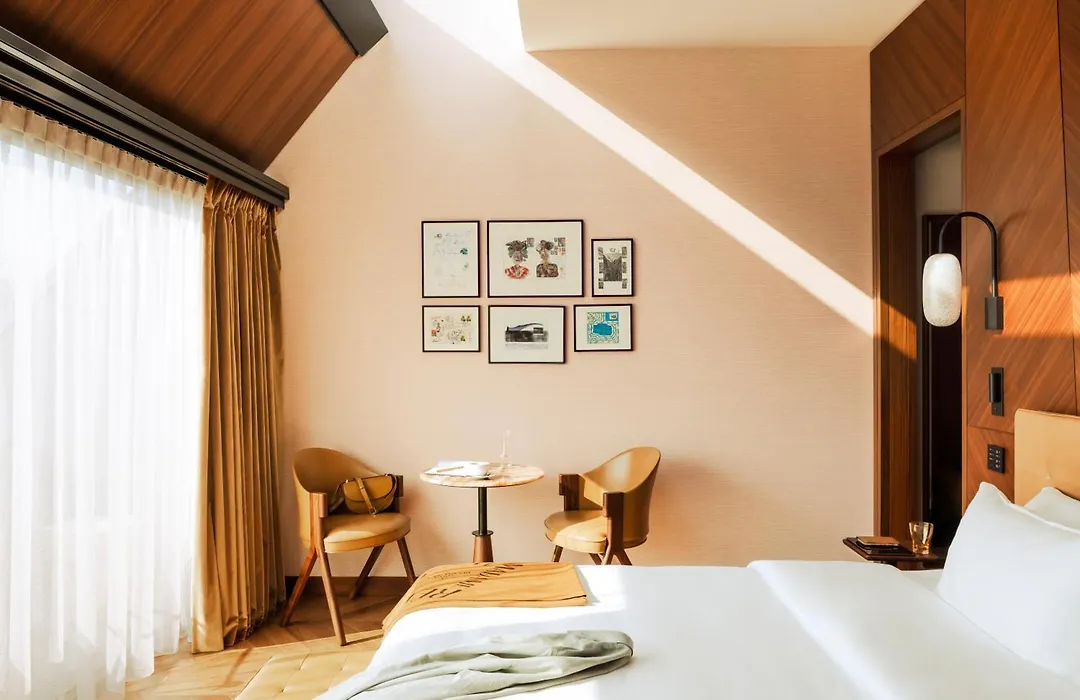 Hôtel Madame Rêve-1