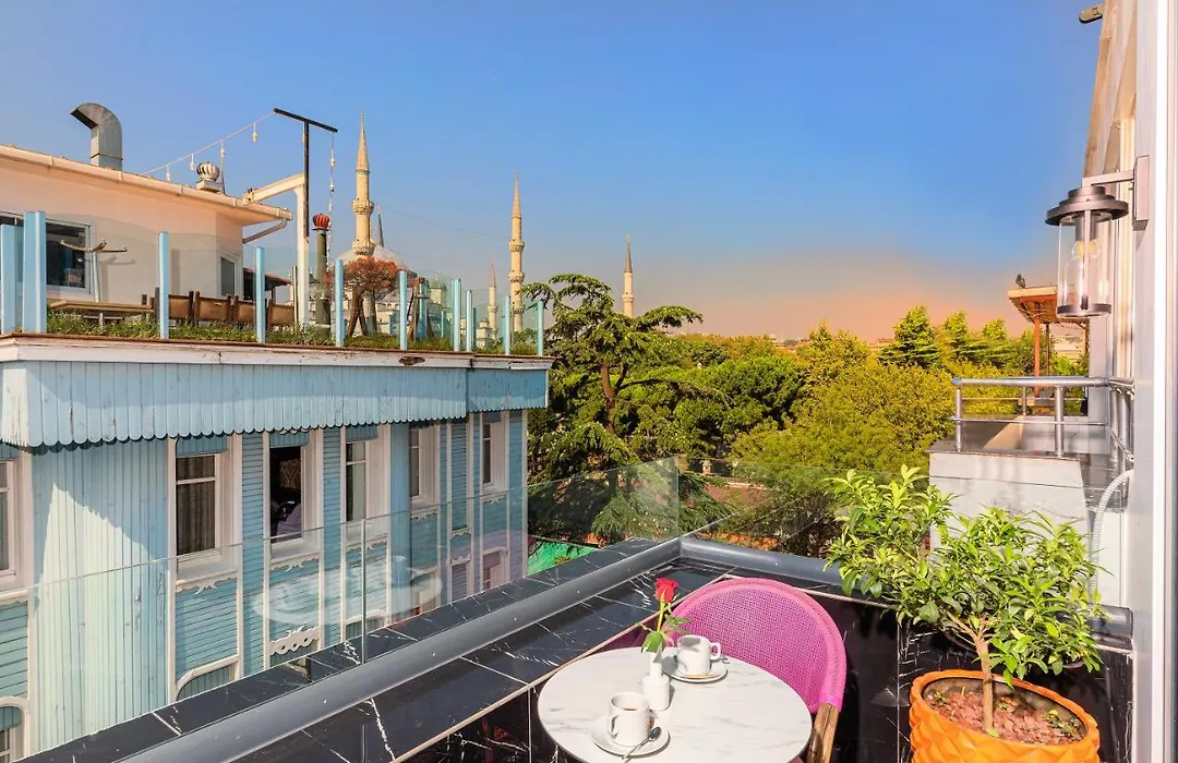 The Magnaura Palace Hotel-1