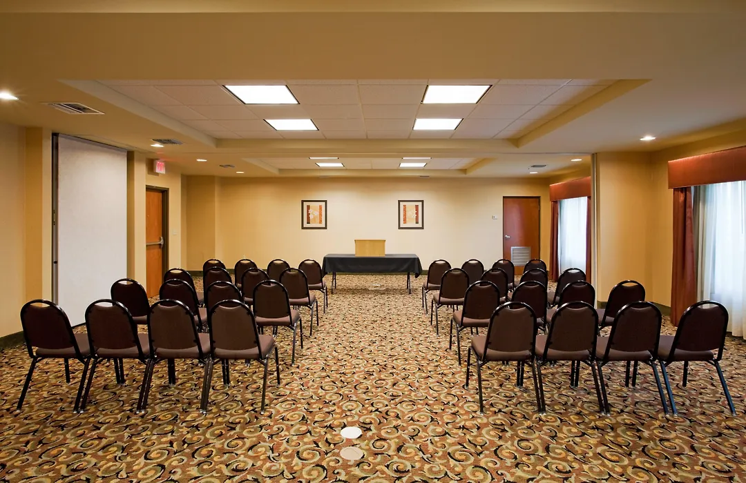 Holiday Inn Express & Suites Pembroke Pines-Sheridan St By Ihg-1