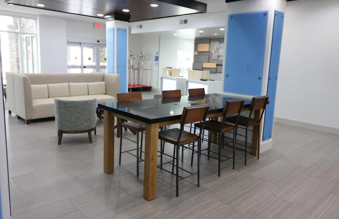 Holiday Inn Express & Suites - Coffeyville By Ihg-1