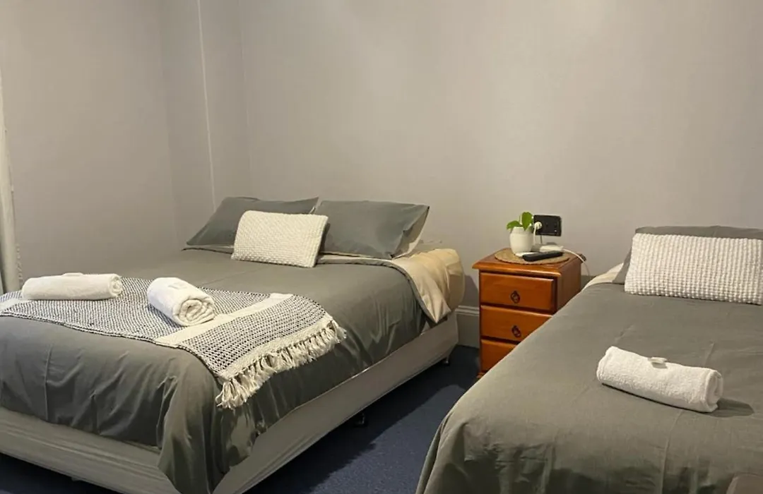 Bank Hotel Dungog-1