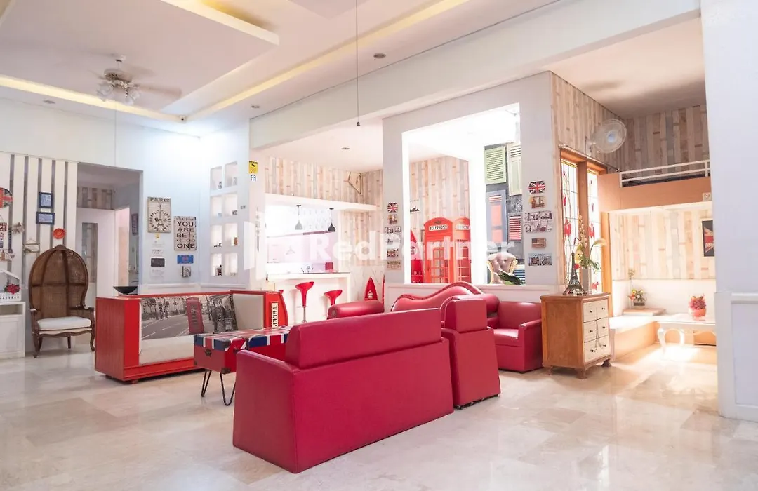 Londres Bed And Breakfast Redpartner Near Gembira Loka Zoo-1