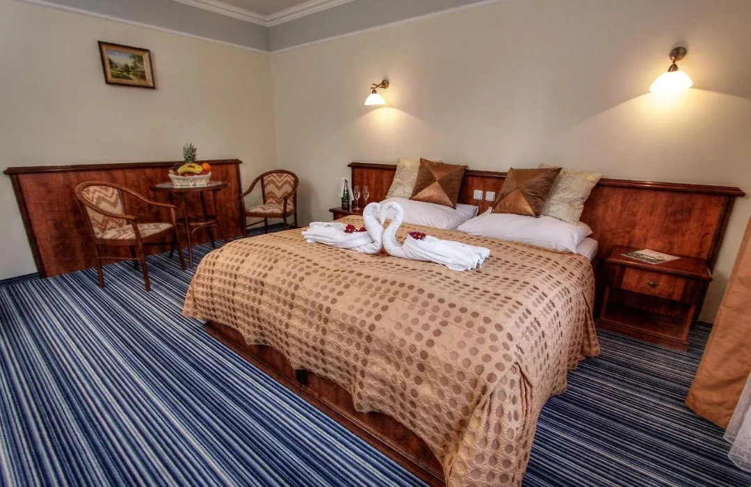 Spa&Wellness Hotel Harmonie-1
