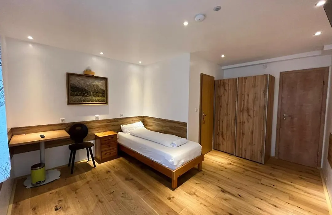 TU Ferienzimmer in Ulm Stadtmitte-1
