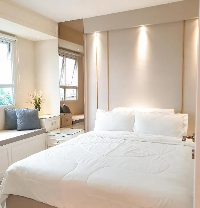 R30 Apartemen Gateway Pasteur 2BR Daymentroom-1