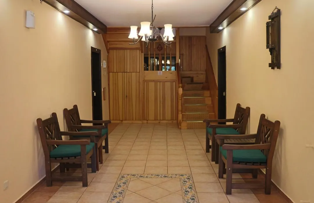 Pinea Pansiyon-1