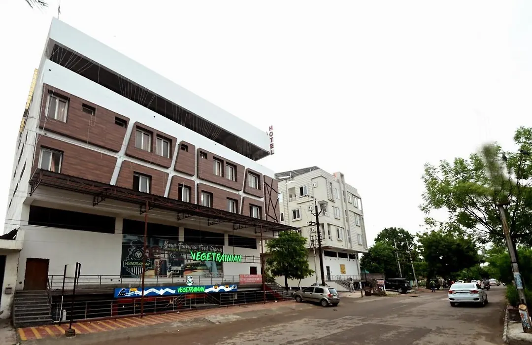 Hotel Hallmark By Thc Group-1