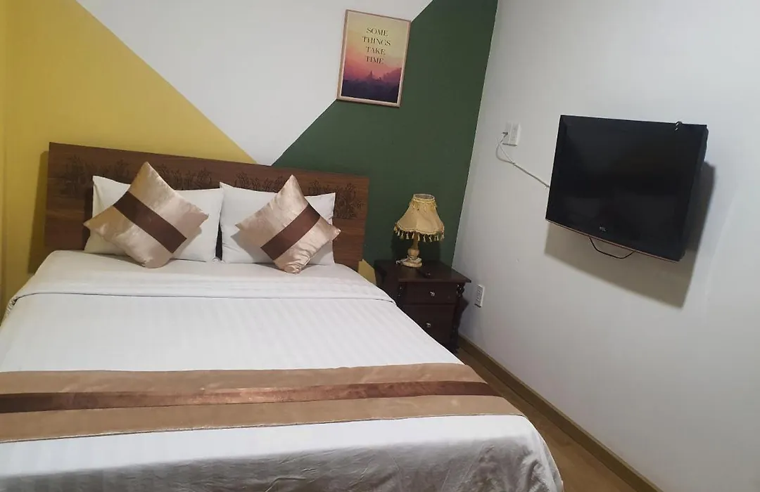 Tony Saigon Hotel-1