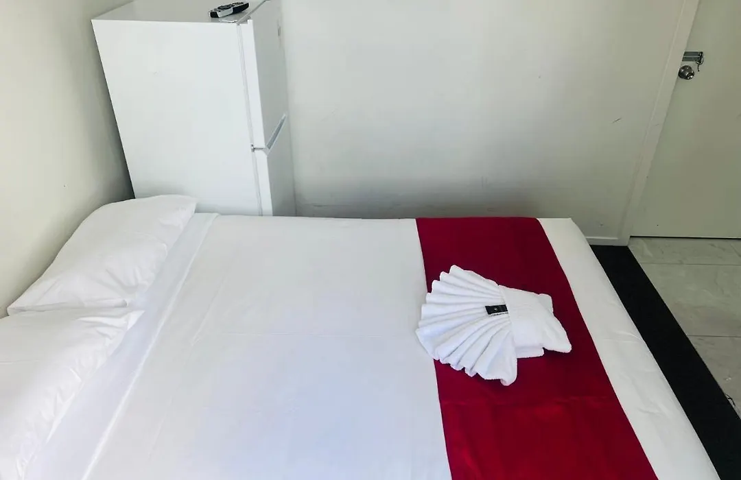 Dash Motel, Papakura-1