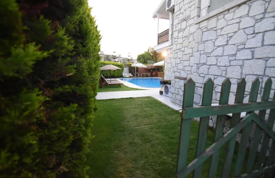 Ruhe Alaçatı-1