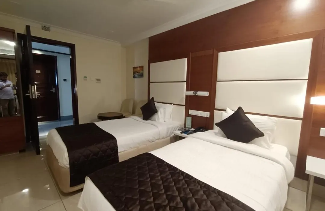 Rkn Grand Hotel-1