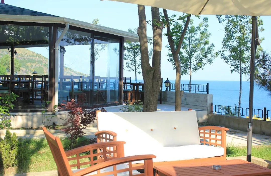 Zınos Hotel-1