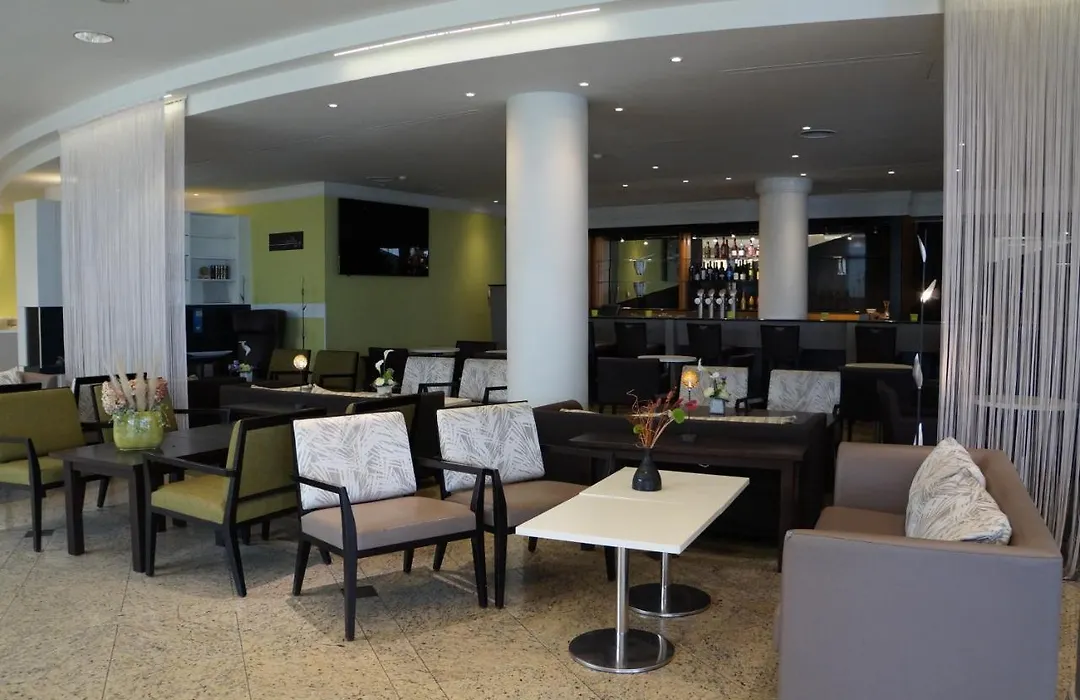 Carathotel Wien City Park-1