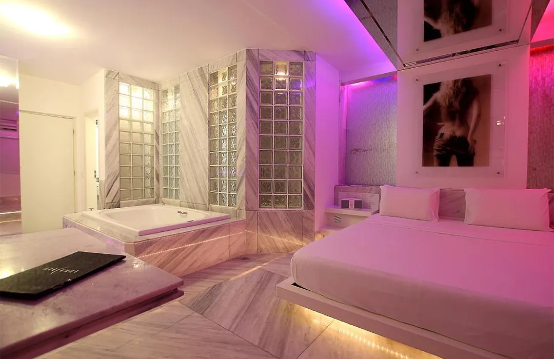 Luna Blu Concept-1