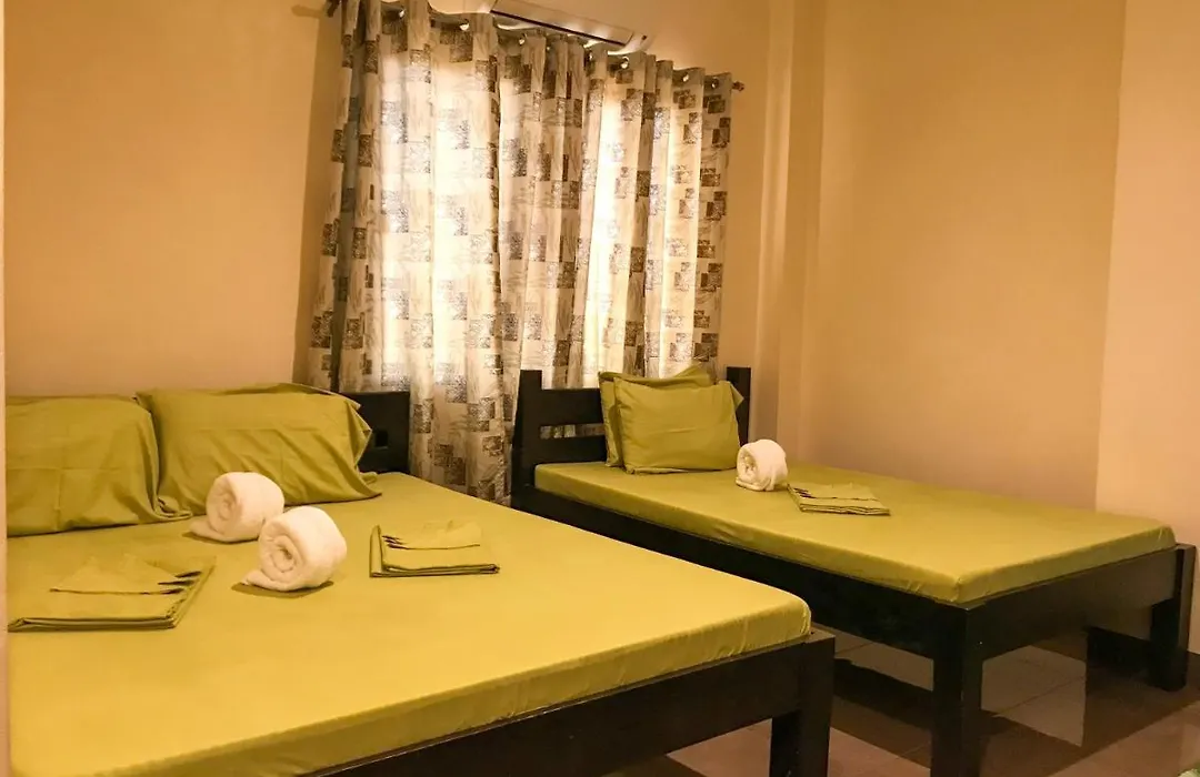 E.I. Suites-1