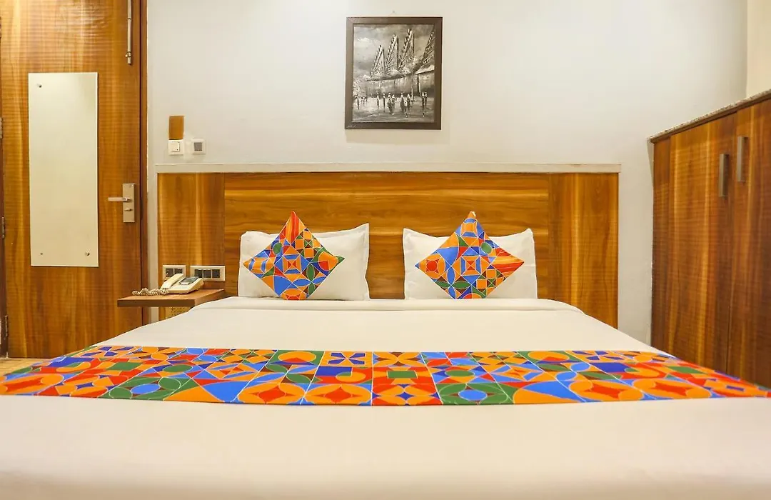 Fabhotel Royal Touch - Patel Nagar-1