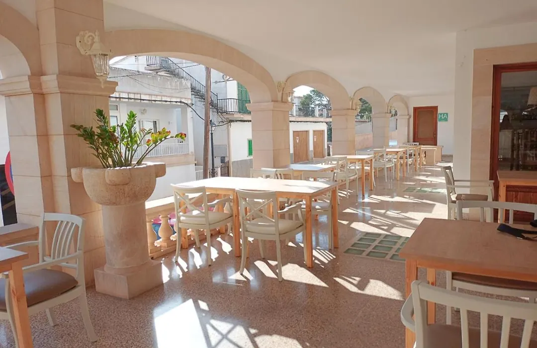 Hotel Nou Can Guillem-1